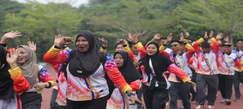 Bupati Kubu Raya Sujiwo mengapresiasi Pekan Olahraga, Seni, dan Pembelajaran (Porsenijar)