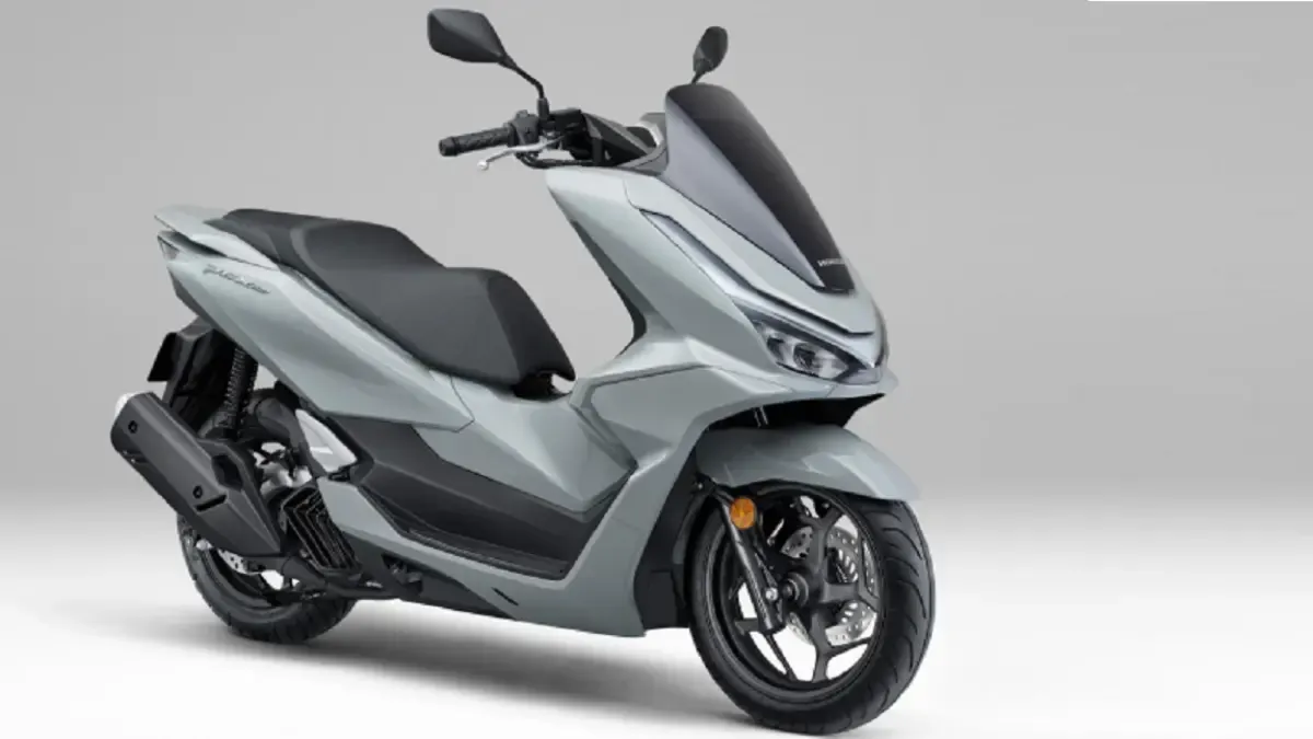 Honda PCX160 2027 mendapat penyegaran tampilan dengan empat pilihan warna, mesin 156 cc, serta fitur keselamatan dan kepraktisan untuk menunjang penggunaan sehari-hari