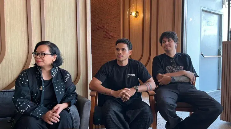 Ben Nugroho membagikan pengalamannya berperan dalam film Laut Bercerita.