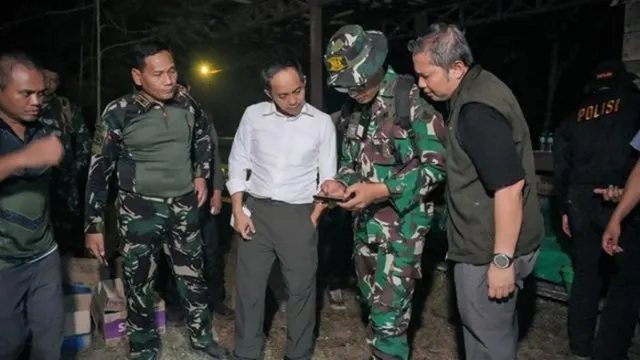 Langkah Cepat Penanganan Karhutla Tanjung Puting: Menhut Bermalam Kebut Pemasangan Mesin Pompa
