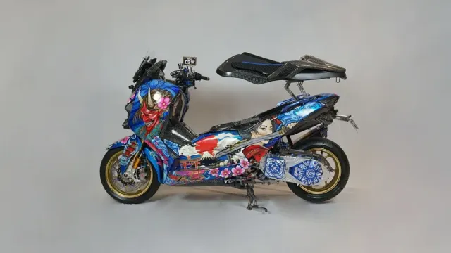 CustoMAXI 2026 Kembali ke Bali, XMAX Modifikasi Bisa Dikendalikan Lewat Smartwatch